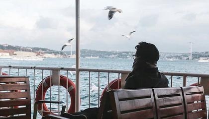 史密斯45+9+9王浩然25分 北京不敌深圳近6战4负